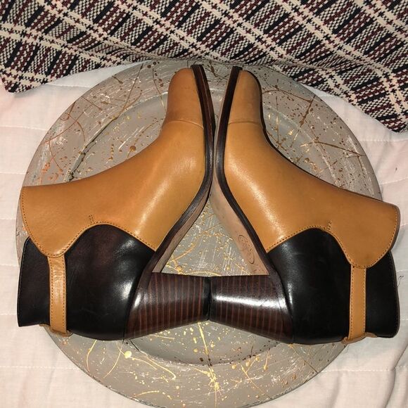 Wolverine Sz 8 1000 Mile Rockford Samantha Pleet Taupe Black Ankle Booties - Picture 7 of 13
